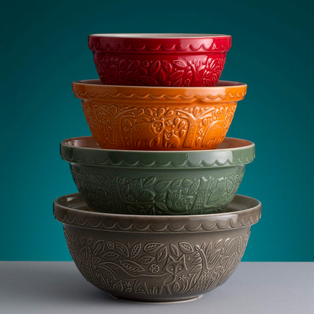 Bowl Rojo In The Forest