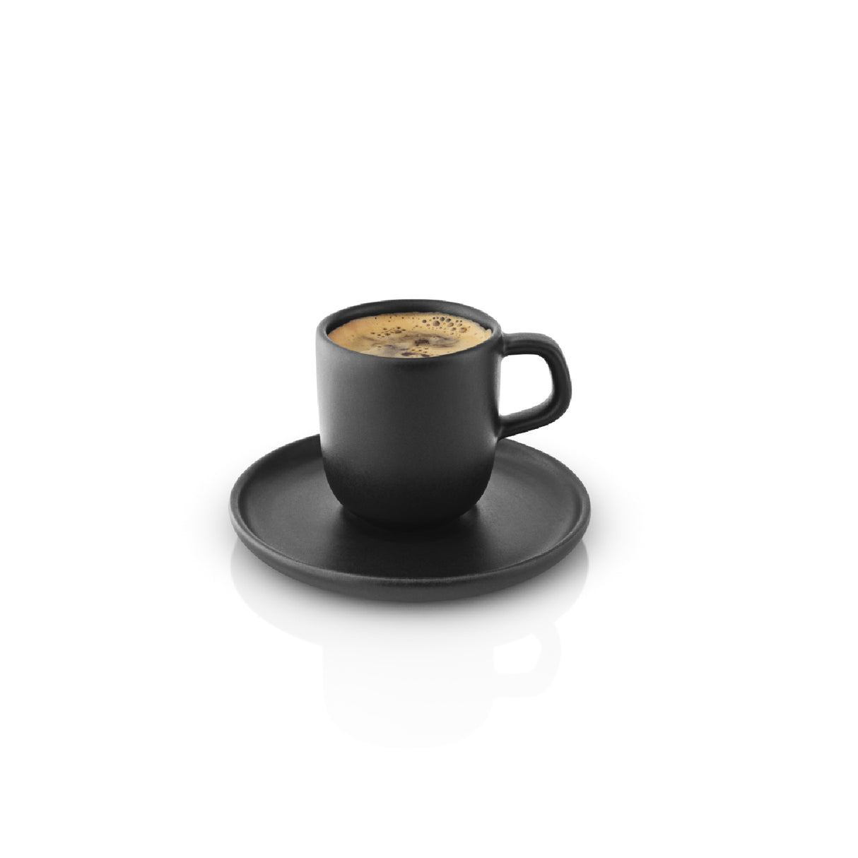 Taza de Espresso con Plato de Cocina Nórdica