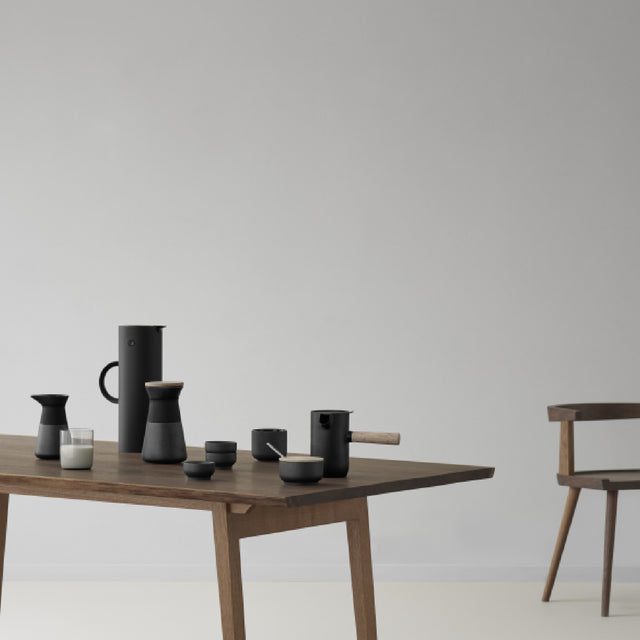 Termo EM77 Negro Suave 1 Litro