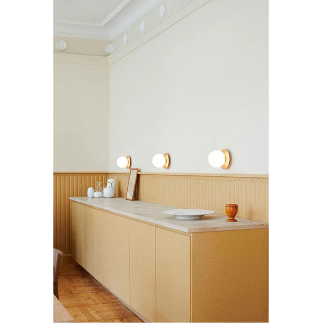 Apliqué de Metal Dorado y Vidrio Opal Loft Cristal