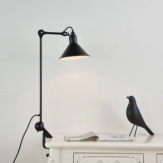 Lámpara Prensa de Mesa Metálica Negra Allegra