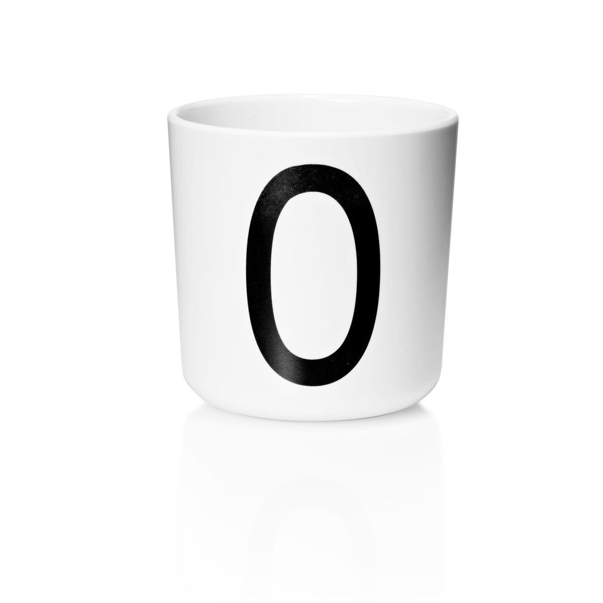 Taza con Letra de Melamina Niños