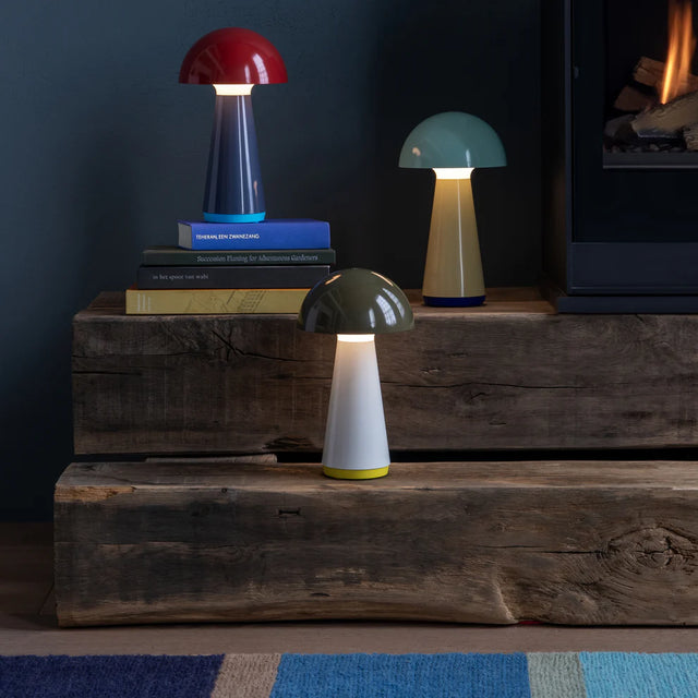 Lámpara de Mesa Bob Roja