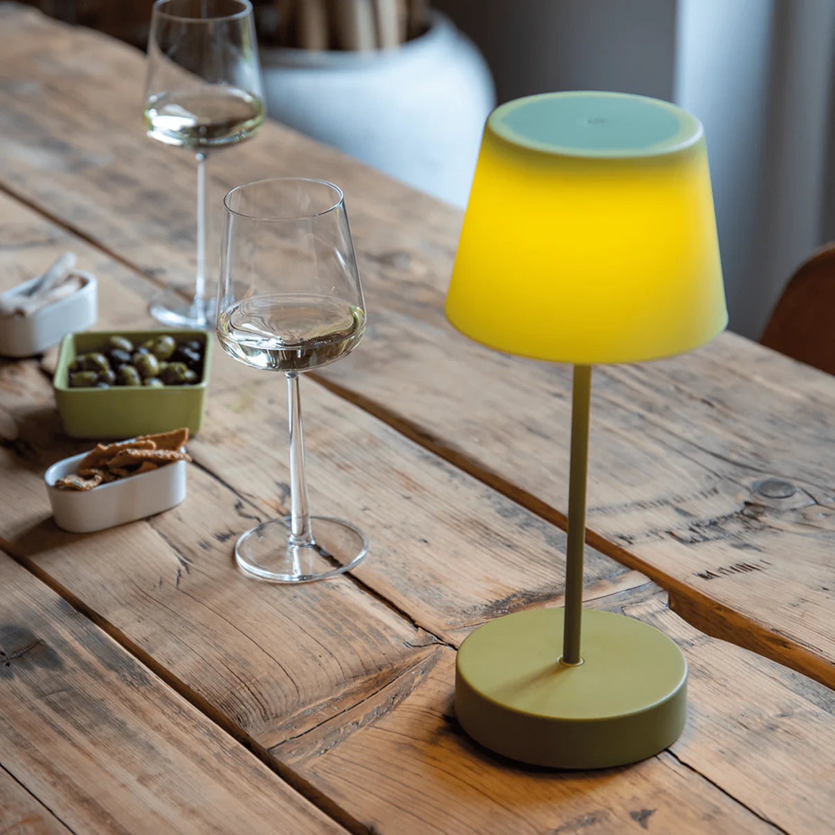Lámpara Inalámbrica de Mesa Oscar "Fresh"