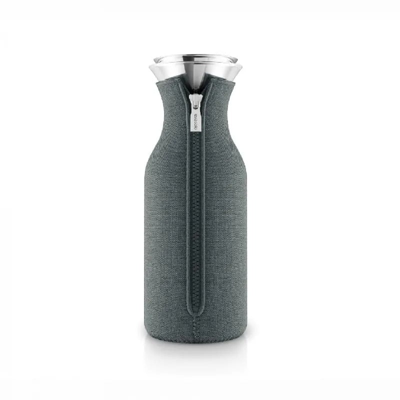 Jarra con Funda Petróleo