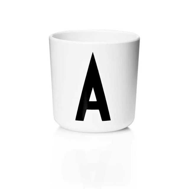 Taza con Letra de Melamina Niños