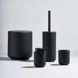 Dispensador Negro de Jabón UME