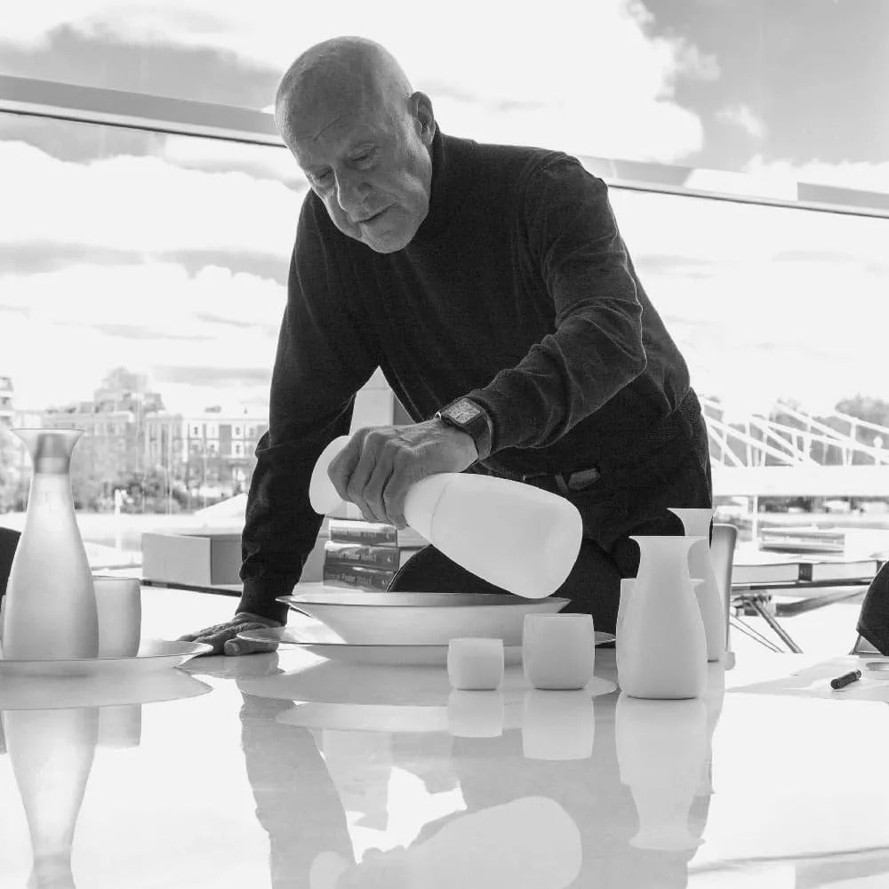 Taza Térmica – Norman Foster