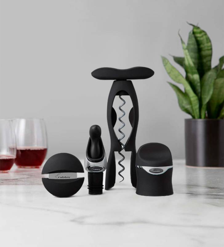 Set Accesorios Vino 4 Piezas Rabbit